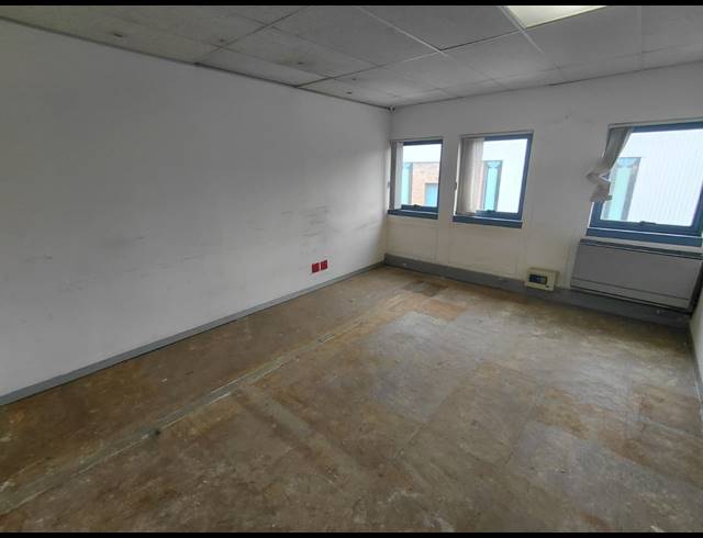 1,841M² OFFICE TO LET IN RANDJESPARK